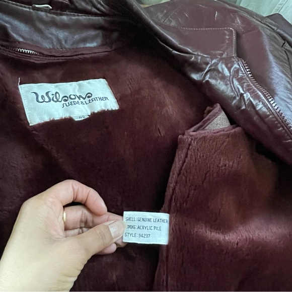 Vintage Wilsons Oxblood Leather Bomber Jacket Plush Lined Zip Front Size 42 - Picture 9 of 15
